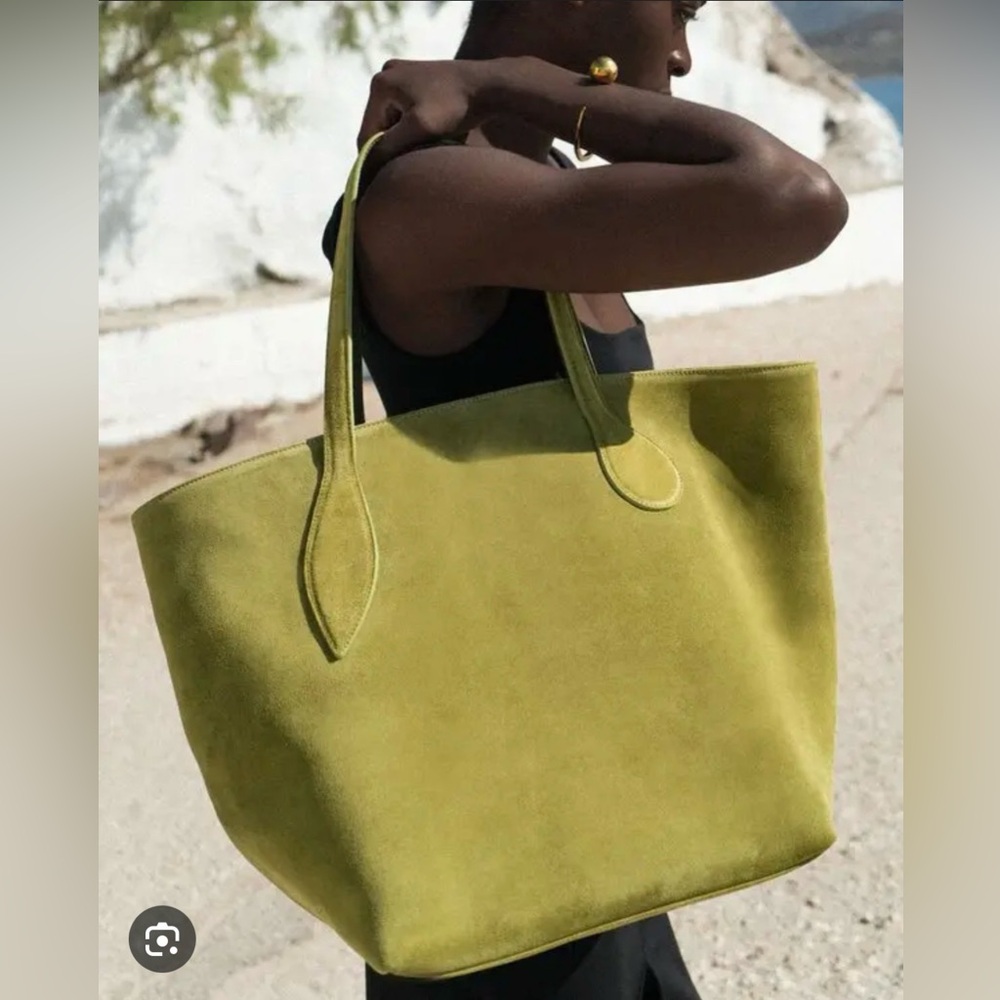 Herb Sprout Tote. 
Suede Tote in Herb 
NEW!!! NEVER WORN!!! 💚